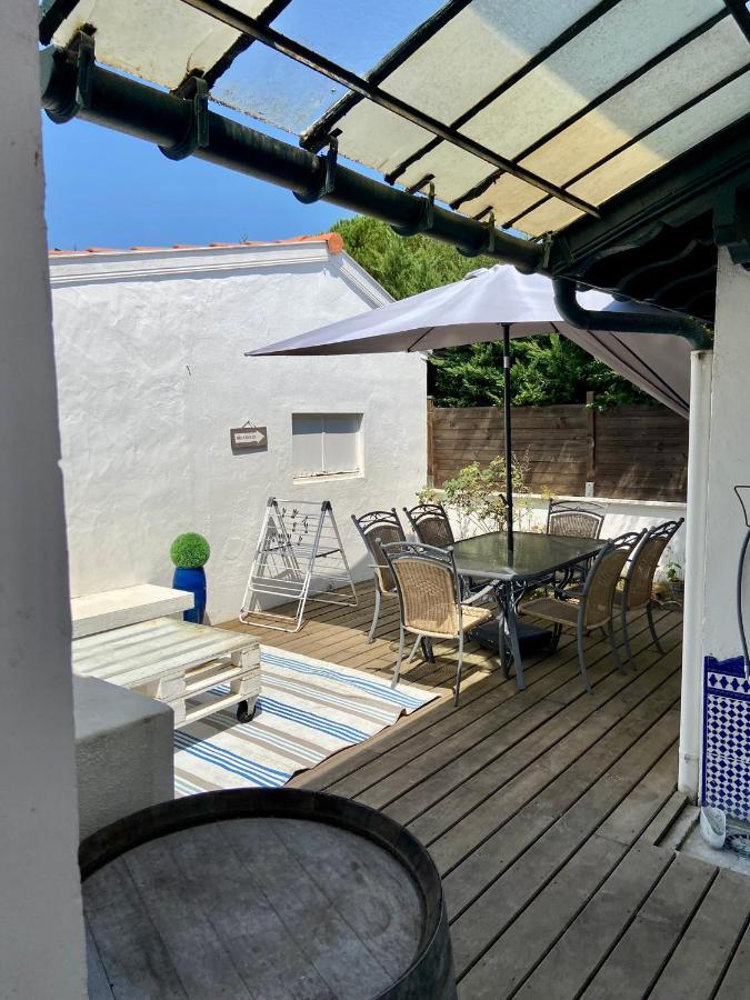 Agreable Maison De Ville Avec Une Belle Terrasse Англет Екстер'єр фото