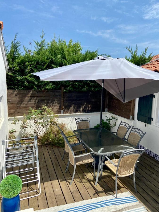 Agreable Maison De Ville Avec Une Belle Terrasse Англет Екстер'єр фото