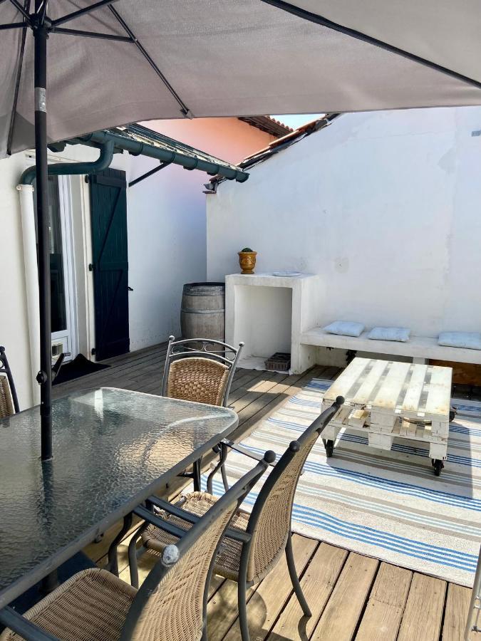 Agreable Maison De Ville Avec Une Belle Terrasse Англет Екстер'єр фото
